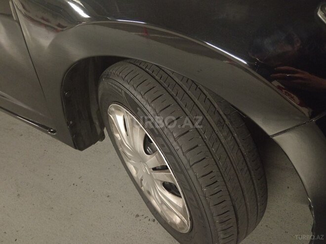 Honda Insight 2011, 325,000 km - 1.3 l - Bakı