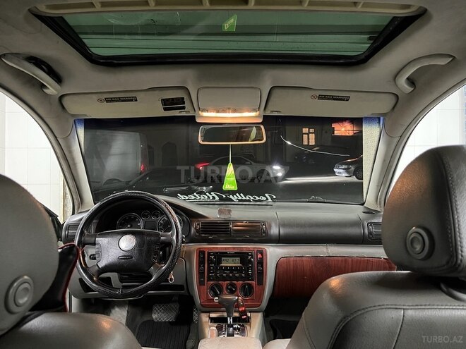 Volkswagen Passat 2003, 519,697 km - 1.8 l - Bakı