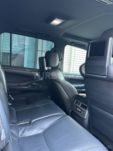 Lexus LX 570-8