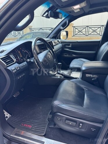 Lexus LX 570-14