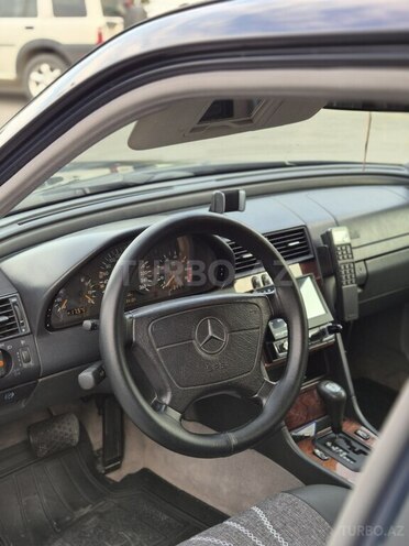 Mercedes C 240 1998, 334,000 km - 2.4 l - Bakı