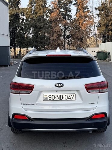Kia Sorento-2