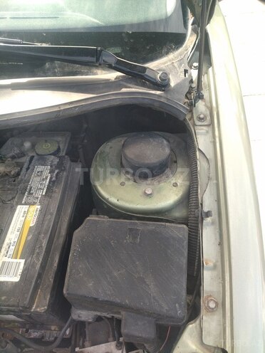 Peugeot 206 2006, 300,000 km - 1.6 l - Bakı