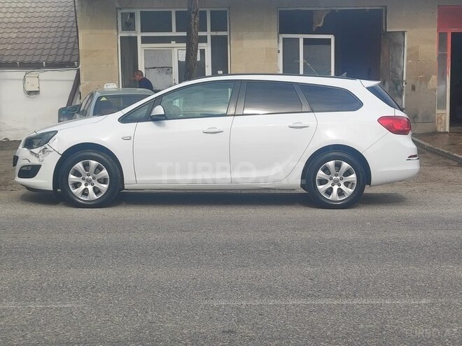 Opel Astra 2016, 189,000 km - 1.6 l - Bakı