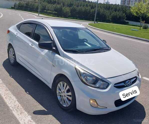 Hyundai Accent 2014, 270,000 km - 1.4 l - Bakı