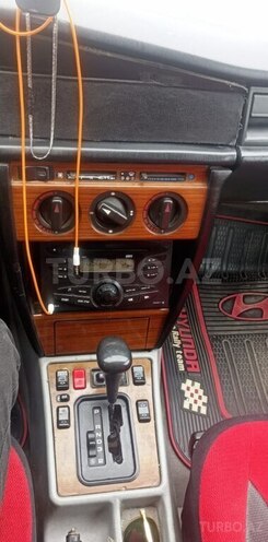 Mercedes 190 1993, 60,000 km - 2.0 л - Bakı