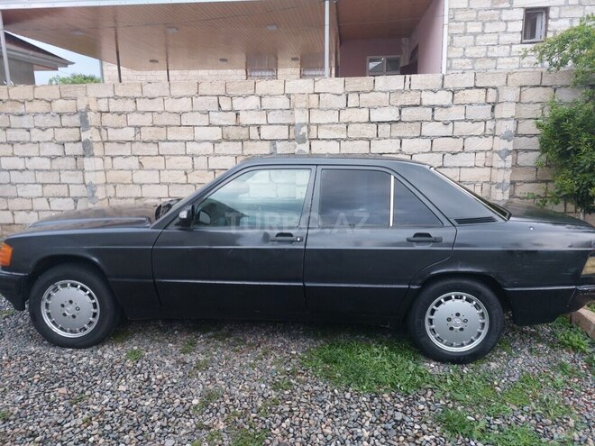 Mercedes 190 1990, 695,685 km - 2.0 l - Beyləqan