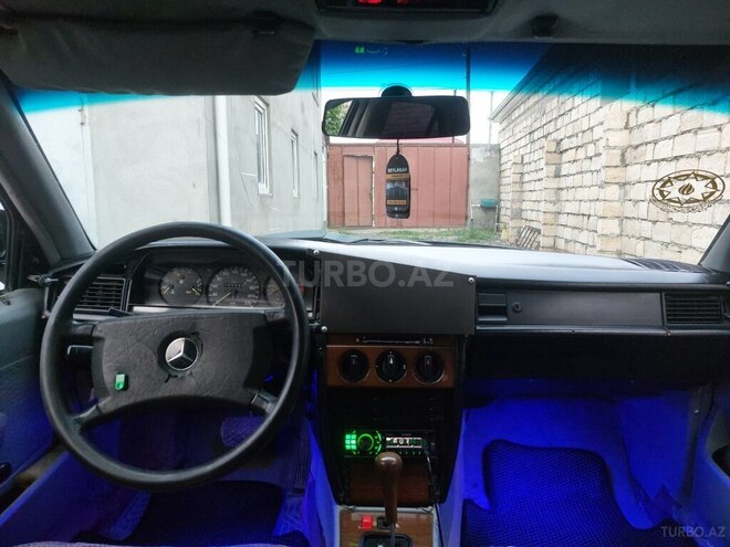 Mercedes 190 1990, 695,685 km - 2.0 l - Beyləqan