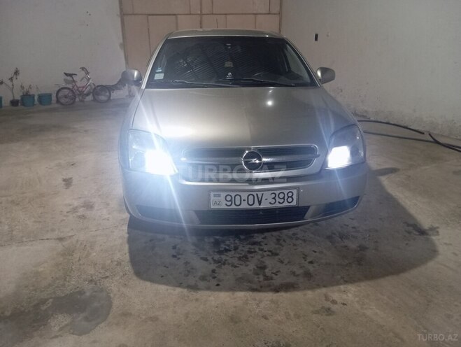 Opel Vectra 2003, 389,680 km - 2.2 l - Şəmkir