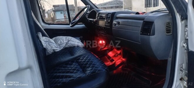 GAZ Sobol 2009, 300,000 km - 2.4 l - Sabirabad