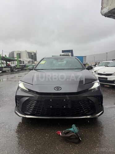 Toyota Camry-1