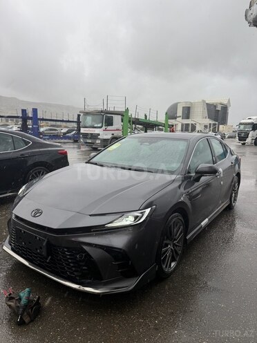Toyota Camry-4