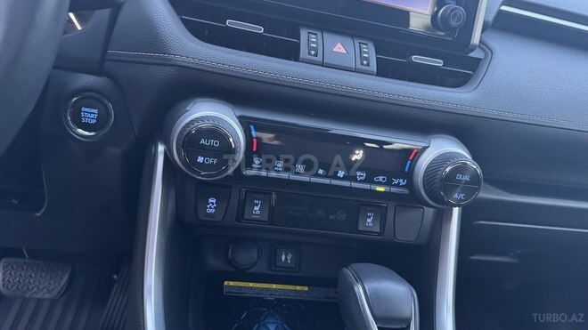 Toyota RAV4 2019, 44,000 km - 2.0 л - Bakı