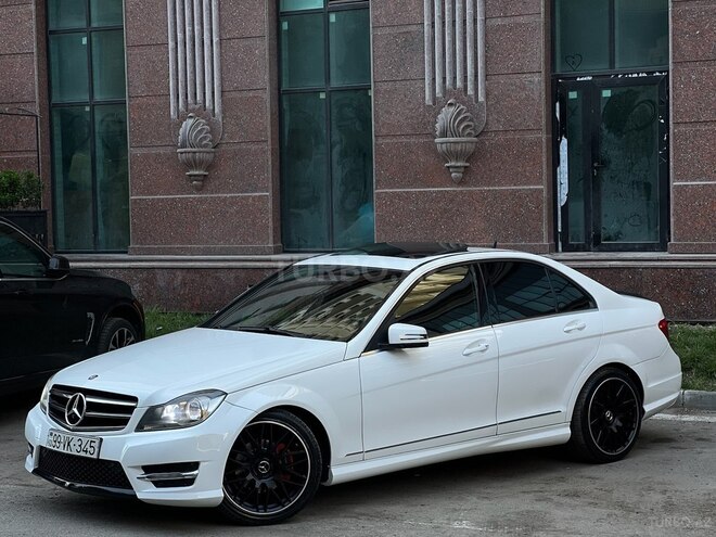 Mercedes C 250 2014, 221,547 km - 1.8 l - Bakı