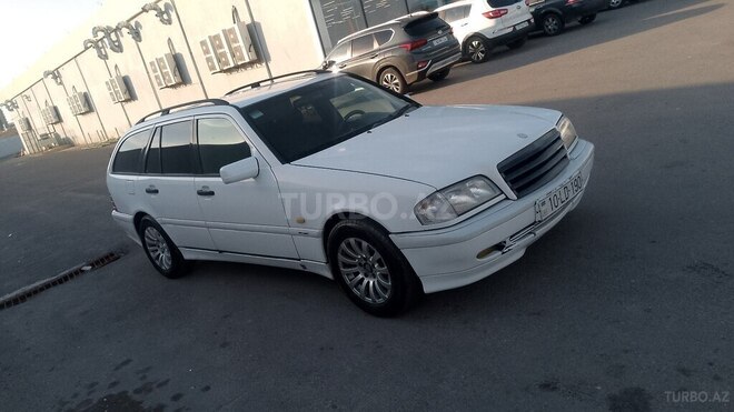 Mercedes C 180 1997, 352,698 km - 1.8 l - Ucar
