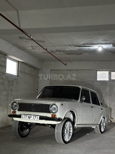 LADA (VAZ) 21011 1978, 96,000 km - 1.3 л - Bakı