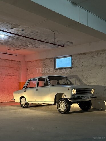 LADA (VAZ) 21011 1978, 96,000 km - 1.3 л - Bakı