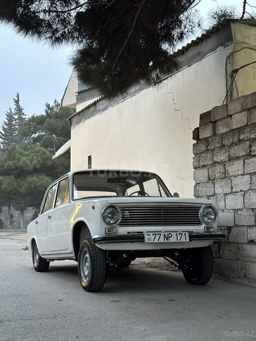 LADA (VAZ) 21011 1978, 96,000 km - 1.3 л - Bakı
