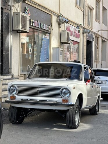LADA (VAZ) 21011 1978, 96,000 km - 1.3 л - Bakı