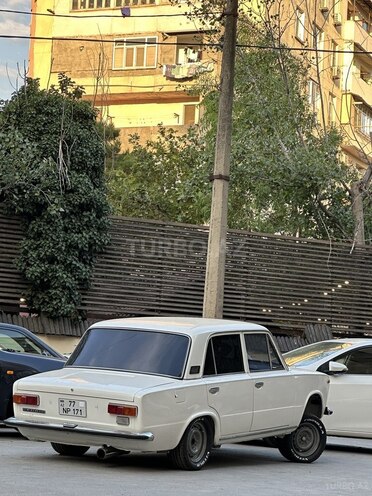 LADA (VAZ) 21011 1978, 96,000 km - 1.3 л - Bakı