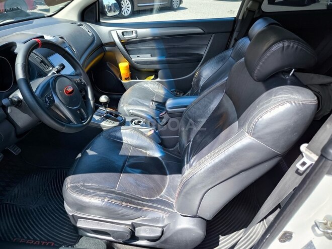 Kia Cerato Koup 2010, 230,000 km - 2.0 л - Bakı