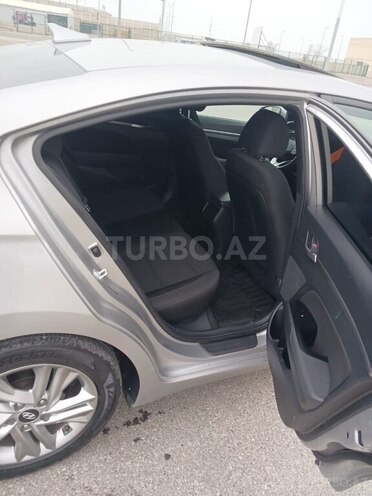 Hyundai Elantra 2019, 69,202 km - 2.0 л - Bakı