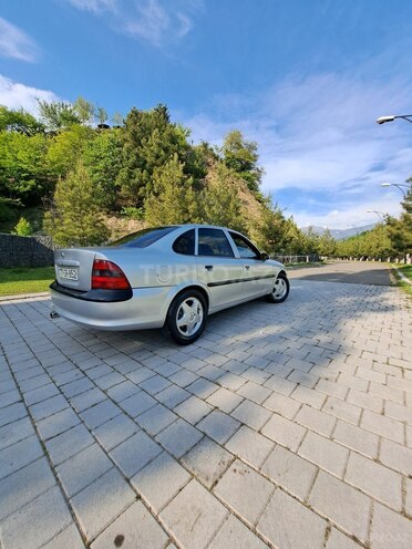 Opel Vectra 1997, 410,816 km - 1.8 l - Balakən