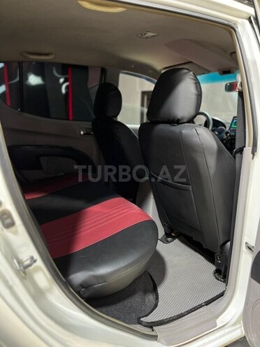 Mitsubishi L200 2008, 188,888 km - 2.5 l - Sumqayıt