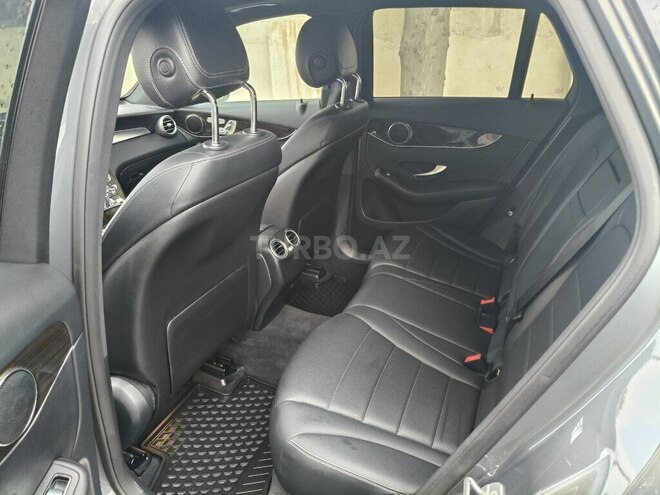 Mercedes GLC 300 4MATIC 2017, 150,000 km - 2.0 l - Bakı