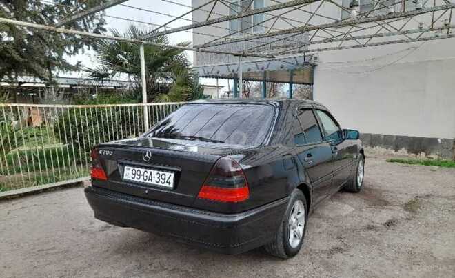 Mercedes C 200 1999, 395,000 km - 2.0 l - Saatlı