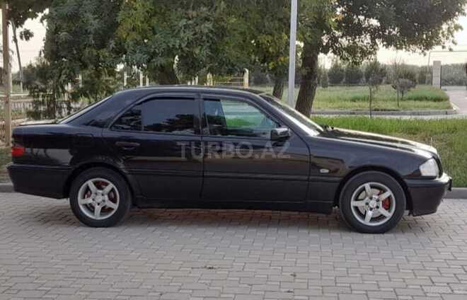 Mercedes C 200 1999, 395,000 km - 2.0 l - Saatlı