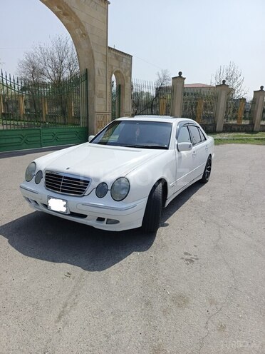 Mercedes E 320 2001, 440,000 km - 3.2 l - İmişli