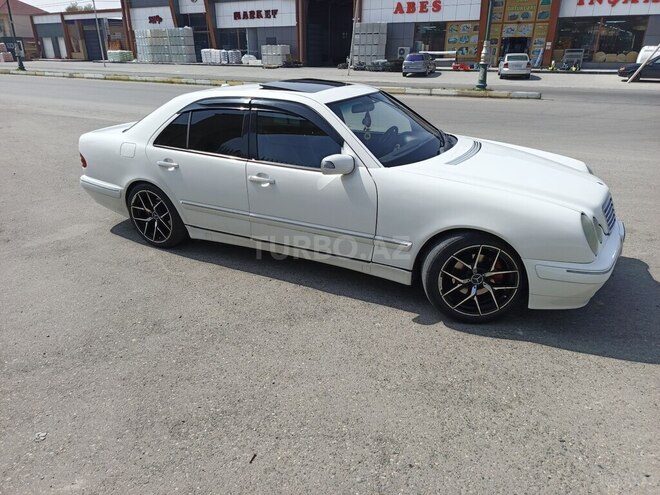 Mercedes E 320 2001, 440,000 km - 3.2 l - İmişli