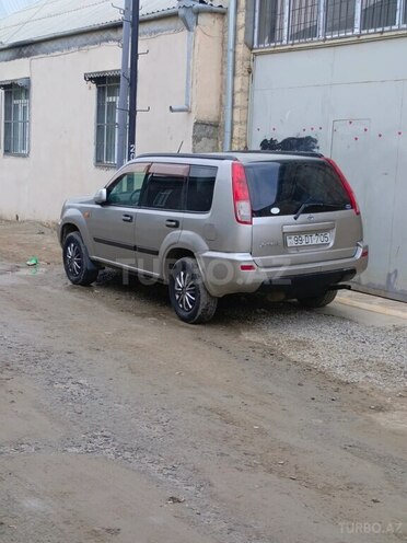 Nissan X-Trail 2001, 305,000 km - 2.0 l - Gəncə