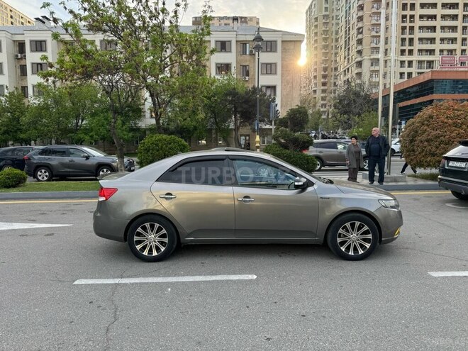 Kia Cerato 2009, 252,600 km - 1.6 л - Bakı