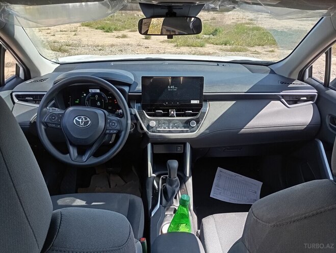 Toyota Corolla Cross 2025, 0 km - 2.0 l - Bakı