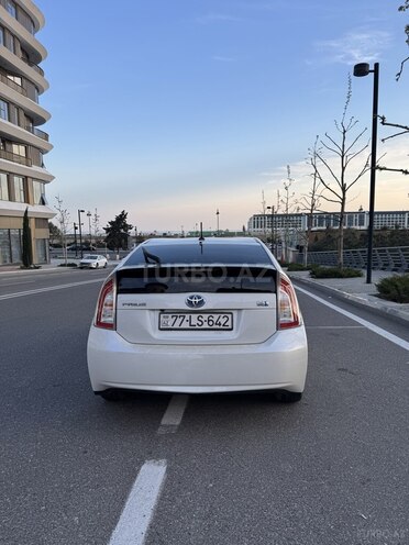 Toyota Prius 2015, 199,359 km - 1.8 л - Bakı