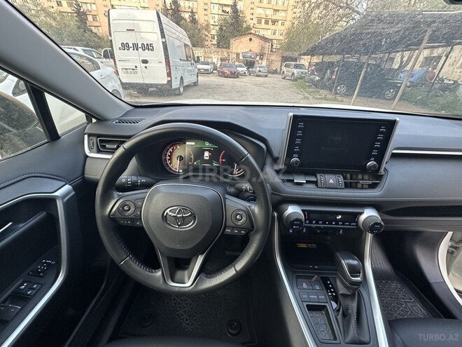 Toyota RAV4 2022, 29,000 km - 2.0 l - Bakı