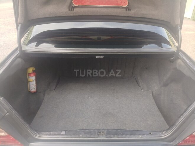 Mercedes E 220 1994, 315,431 km - 2.2 l - Qəbələ