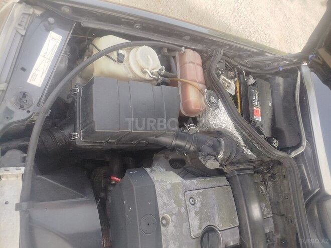 Mercedes E 220 1994, 315,431 km - 2.2 l - Qəbələ