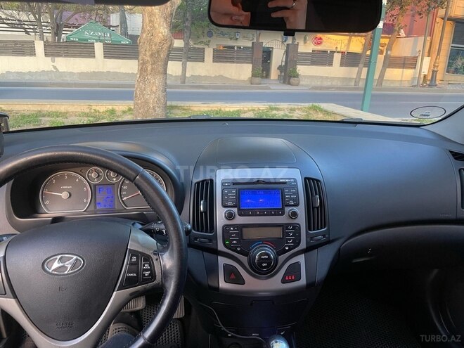 Hyundai i30 2009, 437,000 km - 1.6 л - Bakı