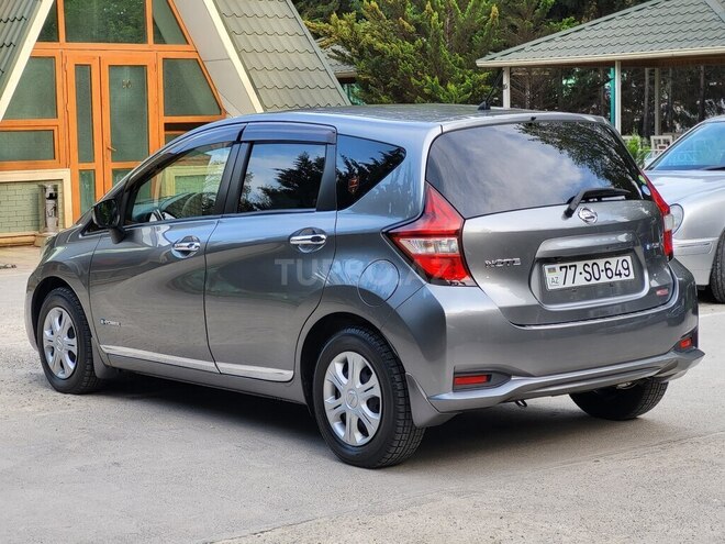 Nissan Note-6