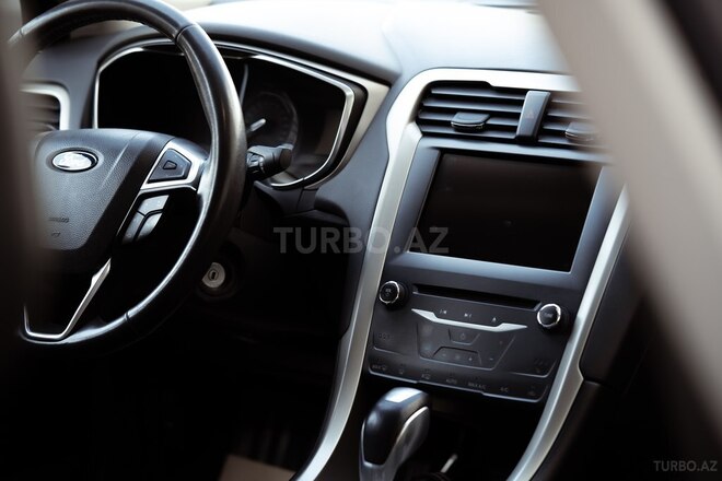 Ford Fusion (North America) 2014, 190,000 km - 1.5 l - Bakı