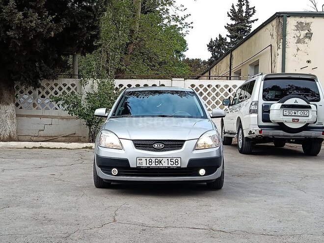 Kia Rio 2007, 284,000 km - 1.4 л - Şirvan