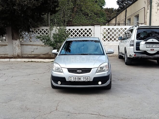 Kia Rio 2007, 284,000 km - 1.4 л - Şirvan