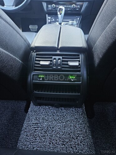 BMW 520-21