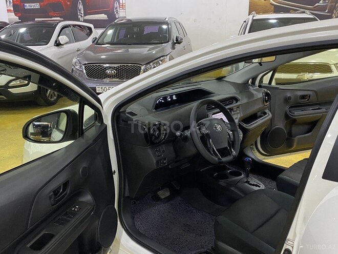 Toyota Aqua 2016, 41,235 km - 1.5 l - Sumqayıt