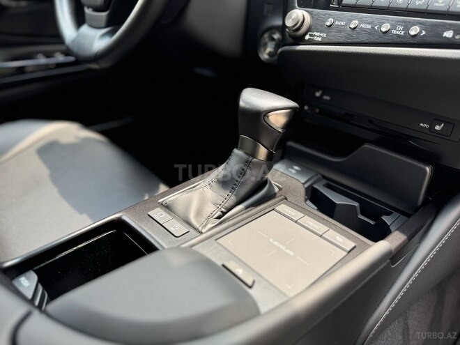 Lexus ES 200 2022, 1,500 km - 2.0 l - Bakı