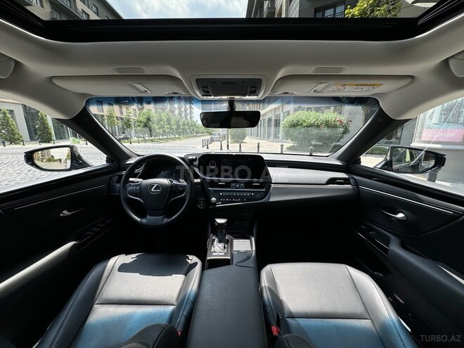 Lexus ES 200 2022, 1,500 km - 2.0 l - Bakı