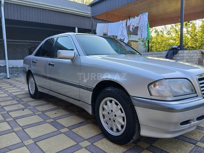 Mercedes C 240 1997, 420,000 km - 2.4 l - Ağcabədi